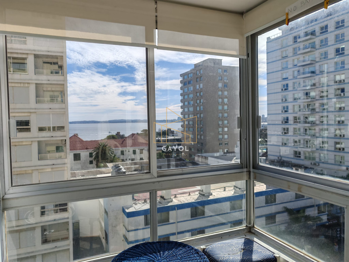Apartamento ID.712 - Torre Libertador en venta reciclado de dos dormitorios 