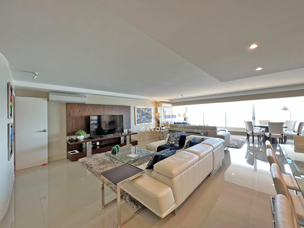 Apartamento ID.1286 - Frente al mar, reciclado en torre de gran categoría en venta 