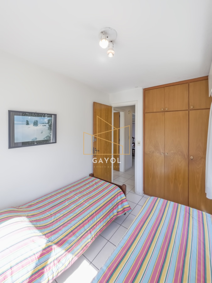 Apartamento ID.623 - Apartamento en venta en Mansa Punta del Este, 3 dormitorios, 2 baños