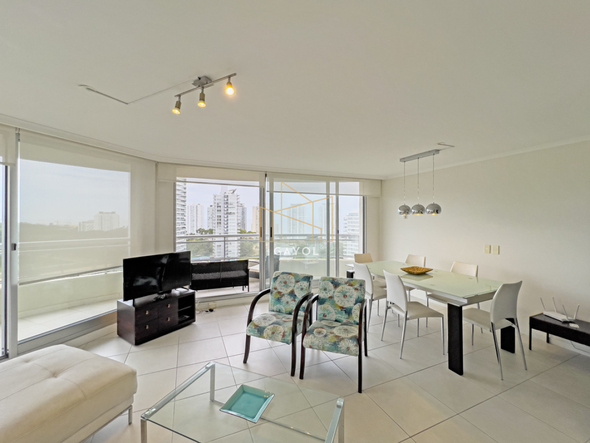 Apartamento ID.71 - Piso alto con terraza y linda vista. 3 dorm.- Amenities