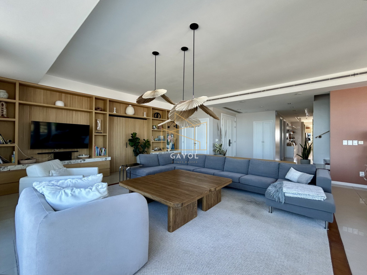 Apartamento ID.1218 - PENTHOUSE en venta frente al mar 