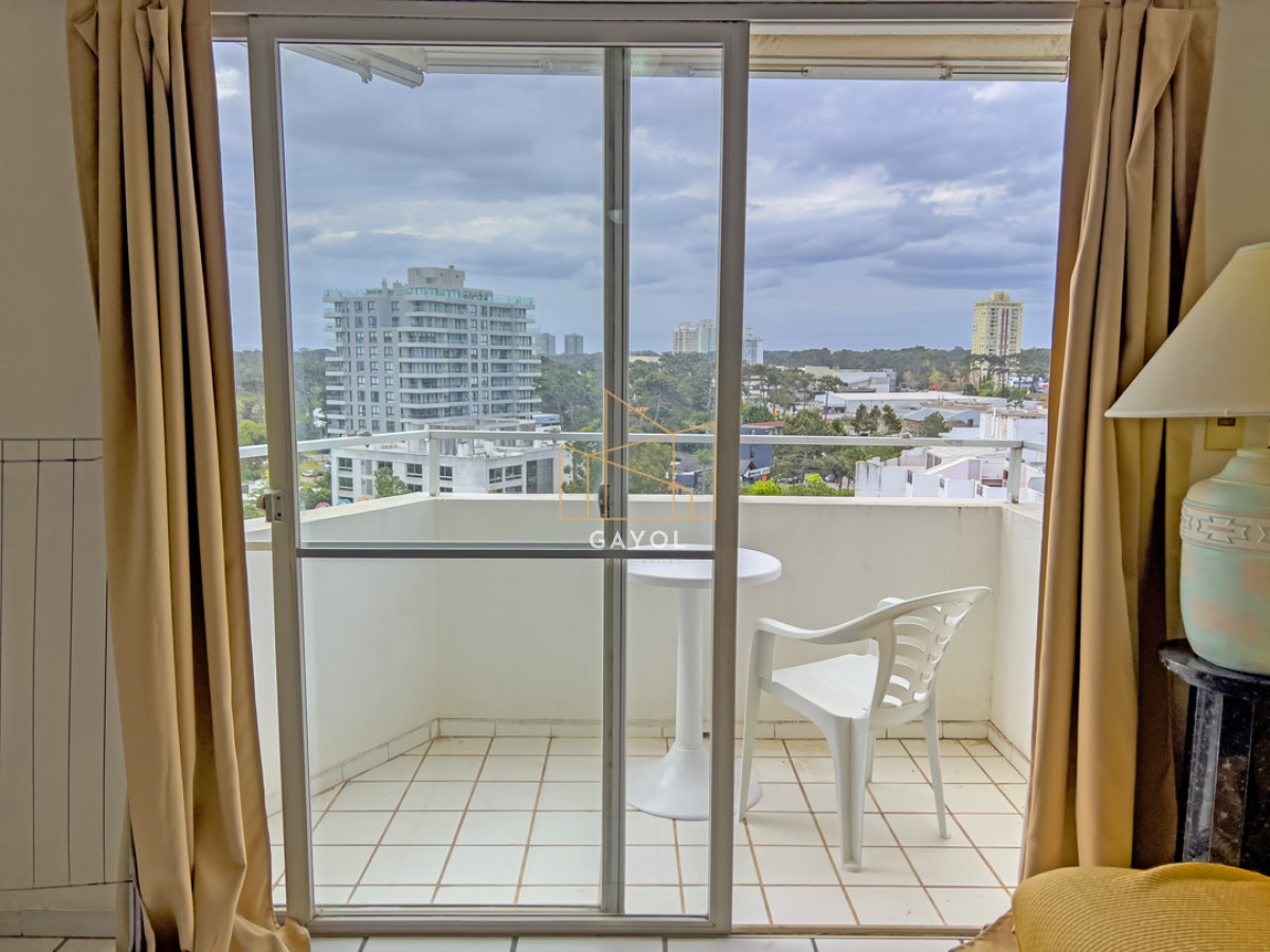 Apartamento ID.334 - Apartamento en venta en Aidy Grill Punta del Este, 2 dormitorios, 2 baños