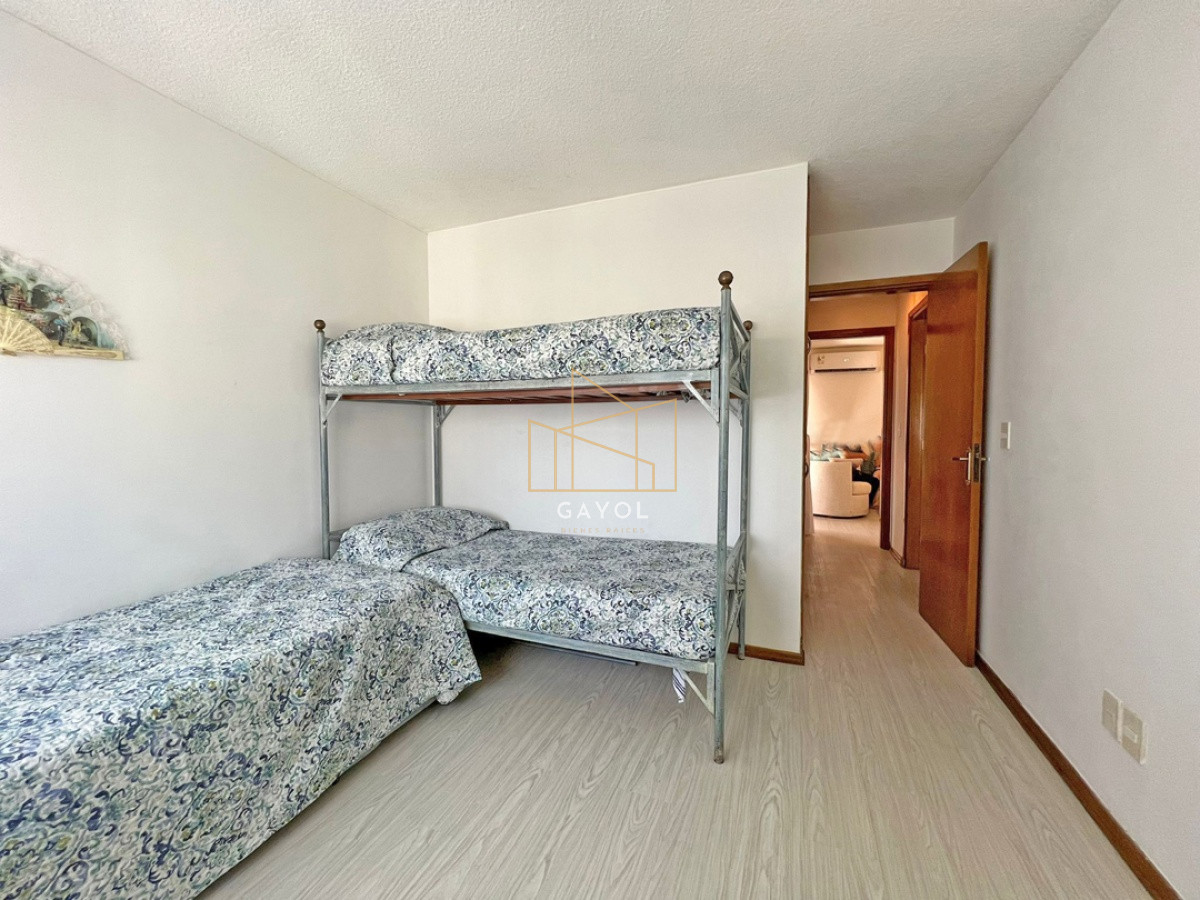 Apartamento ID.330 - Apartamento en venta en Brava Punta del Este, 2 dormitorios, 3 baños