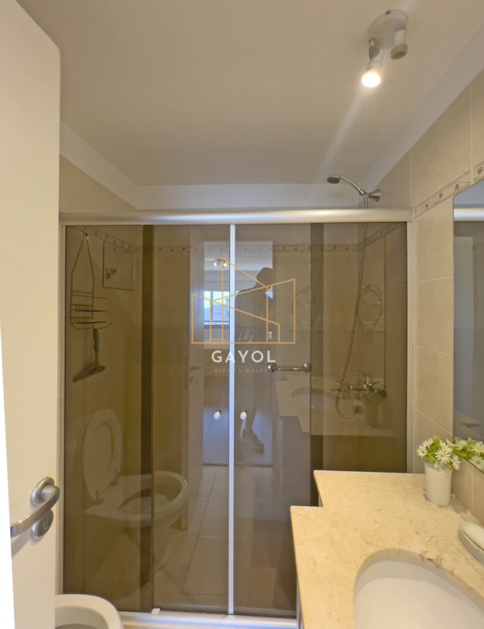 Apartamento ID.1191 - Piso alto con vista al mar en torre con amenities