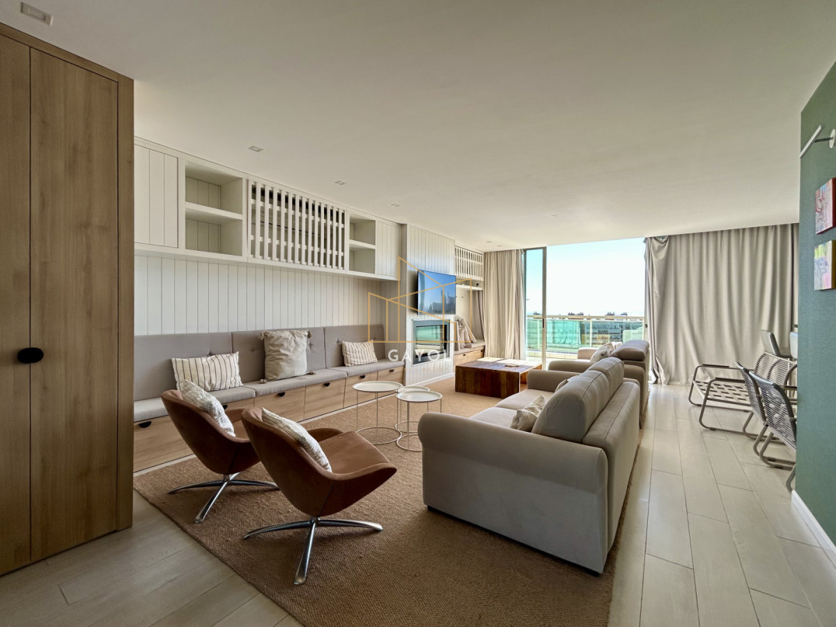 Apartamento ID.1218 - PENTHOUSE en venta frente al mar 