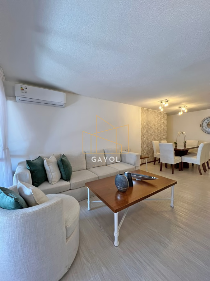 Apartamento ID.330 - Apartamento en venta en Brava Punta del Este, 2 dormitorios, 3 baños