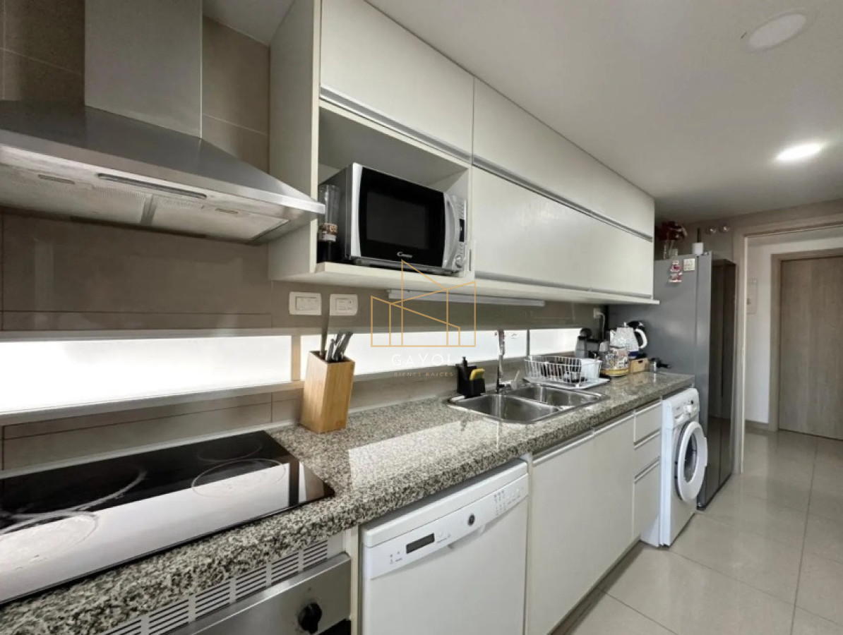 Apartamento ID.1285 - Apartamento en venta a pasos de la playa con vista al mar 
