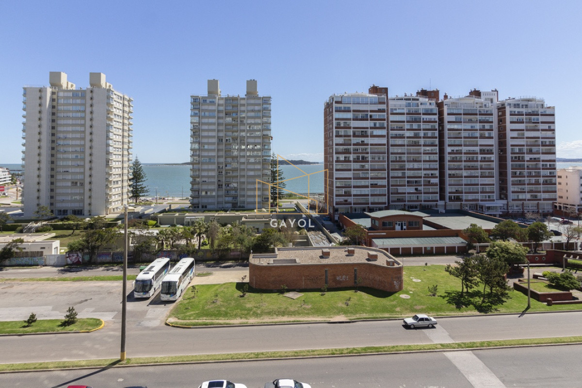 Apartamento ID.749 -  Torre Imperiale con vista al mar 
