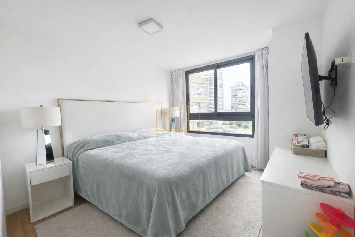 Apartamento ID.1243 - En venta 2 dormitorios con vista al mar