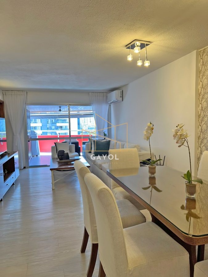 Apartamento ID.330 - Apartamento en venta en Brava Punta del Este, 2 dormitorios, 3 baños