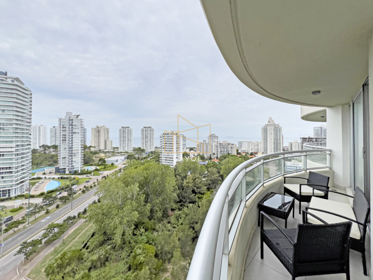 Apartamento ID.71 - Piso alto con terraza y linda vista. 3 dorm.- Amenities