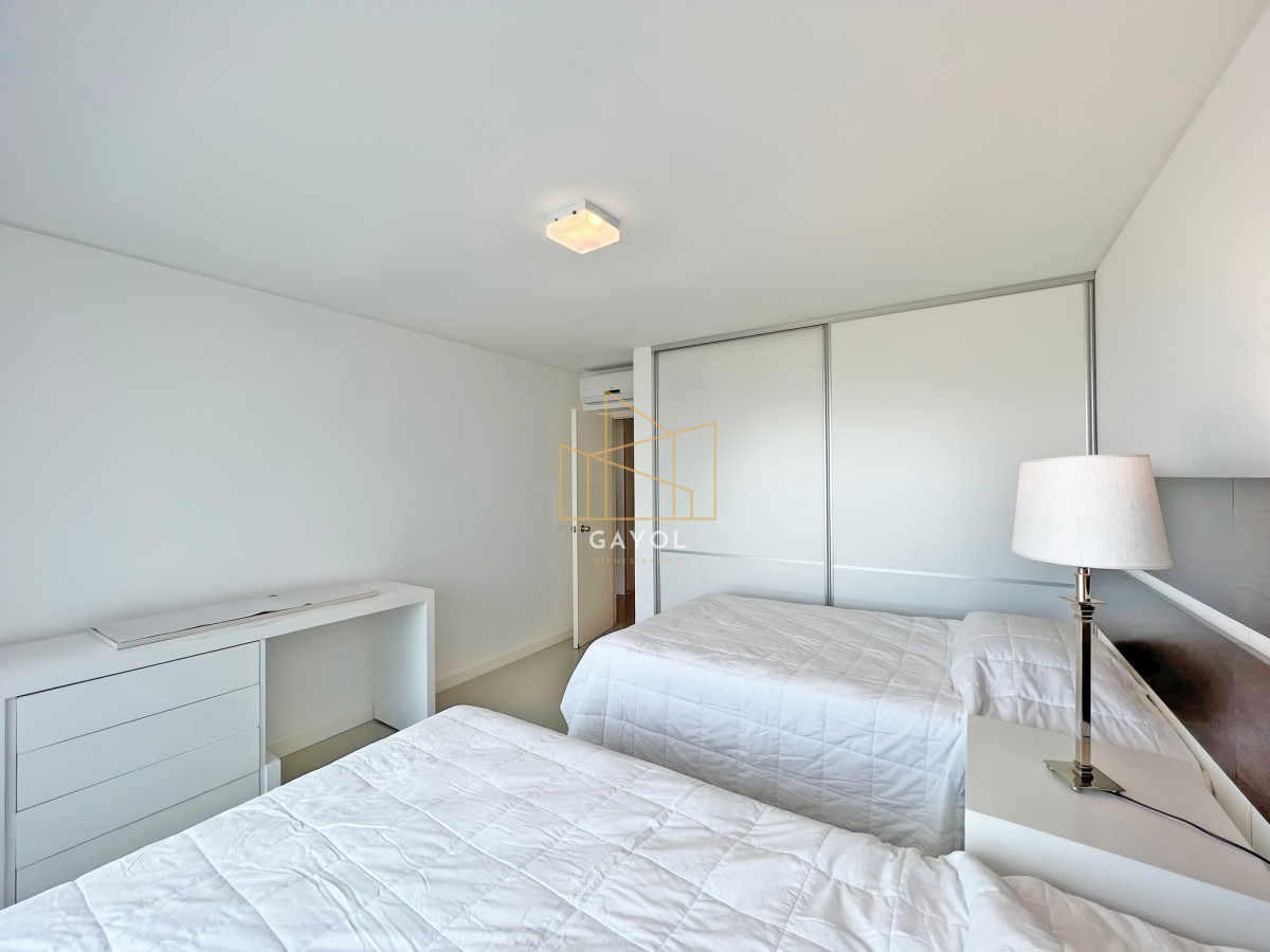 Apartamento ID.1286 - Frente al mar, reciclado en torre de gran categoría en venta 