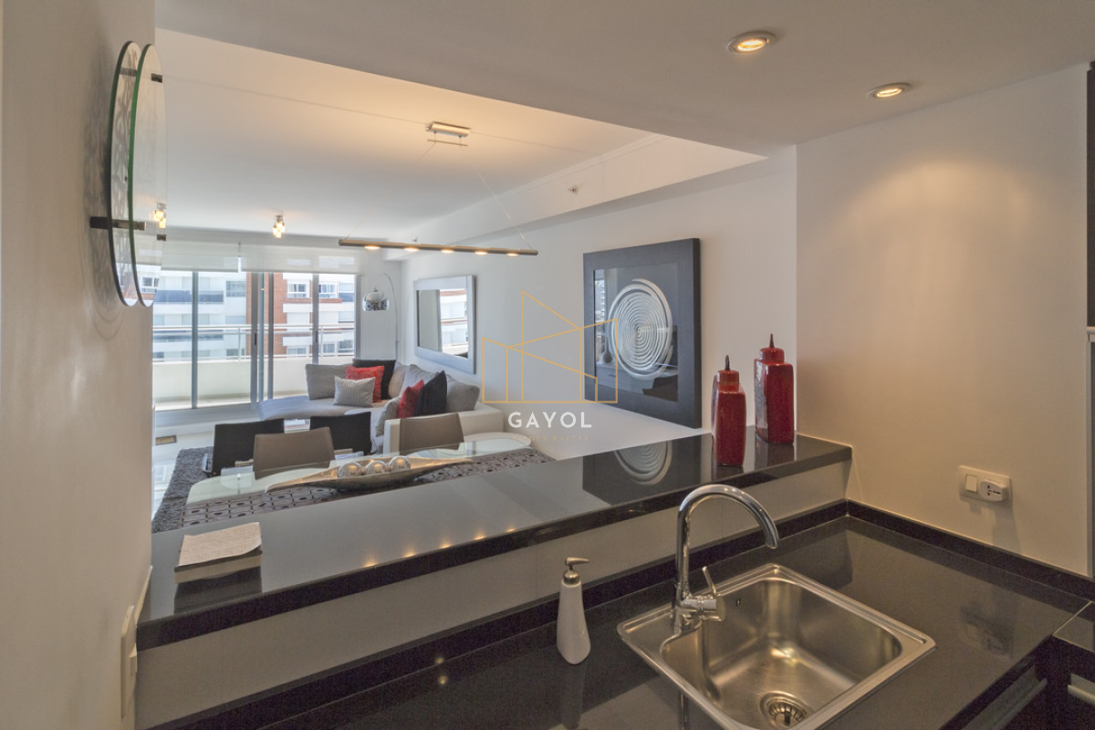 Apartamento ID.551 - Apartamento en Alquiler en Punta del Este 2 dormitorios y medio 