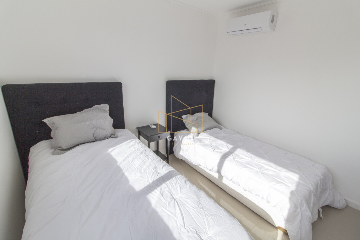 Apartamento ID.1166 - Alquiler invernal Edificio nuevo - Dpto.2 dorm 2 baños Terraza con parrillero