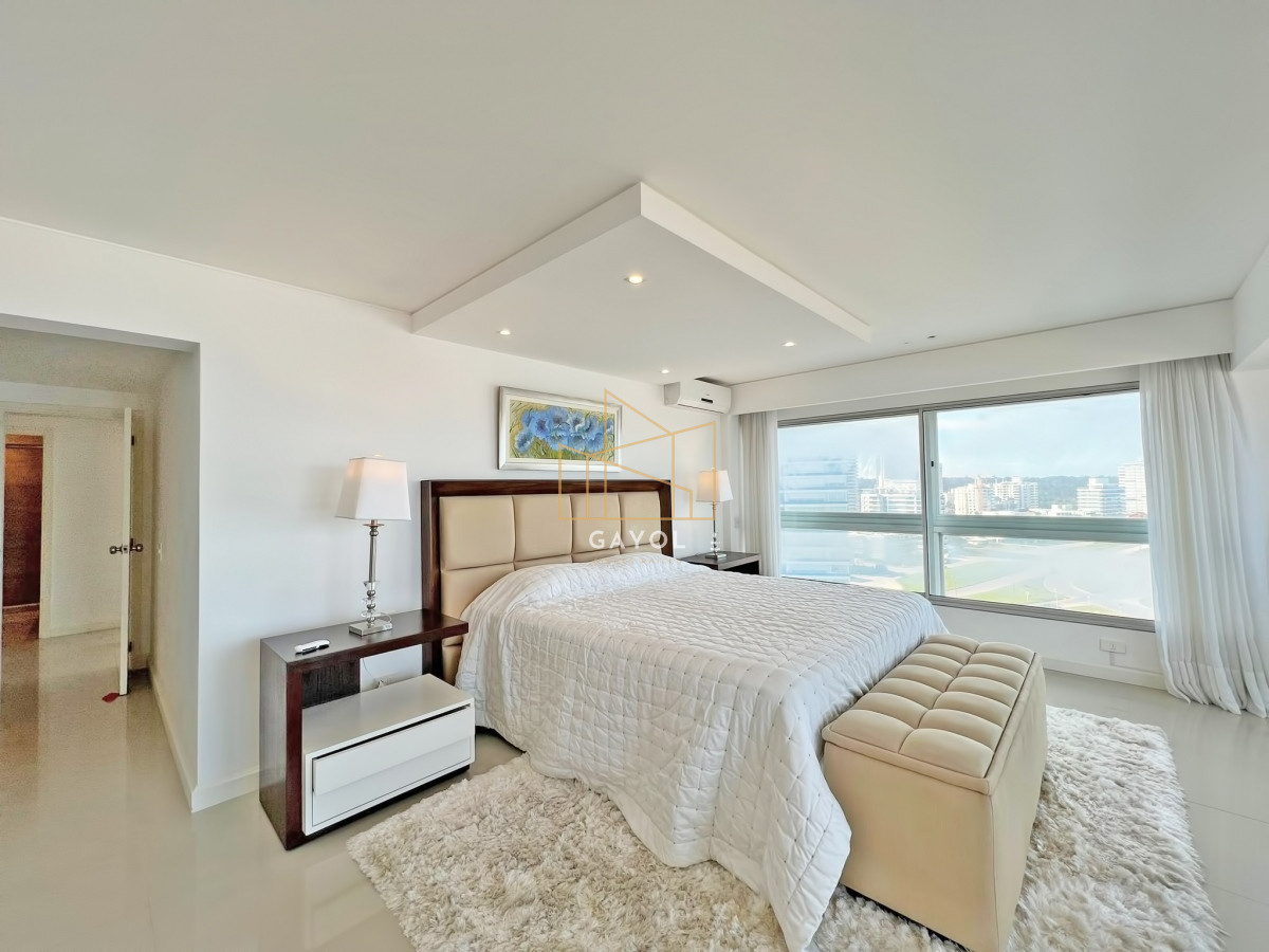 Apartamento ID.1286 - Frente al mar, reciclado en torre de gran categoría en venta 