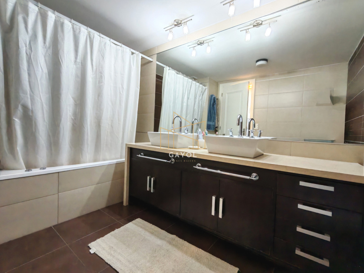 Apartamento ID.749 -  Torre Imperiale con vista al mar 