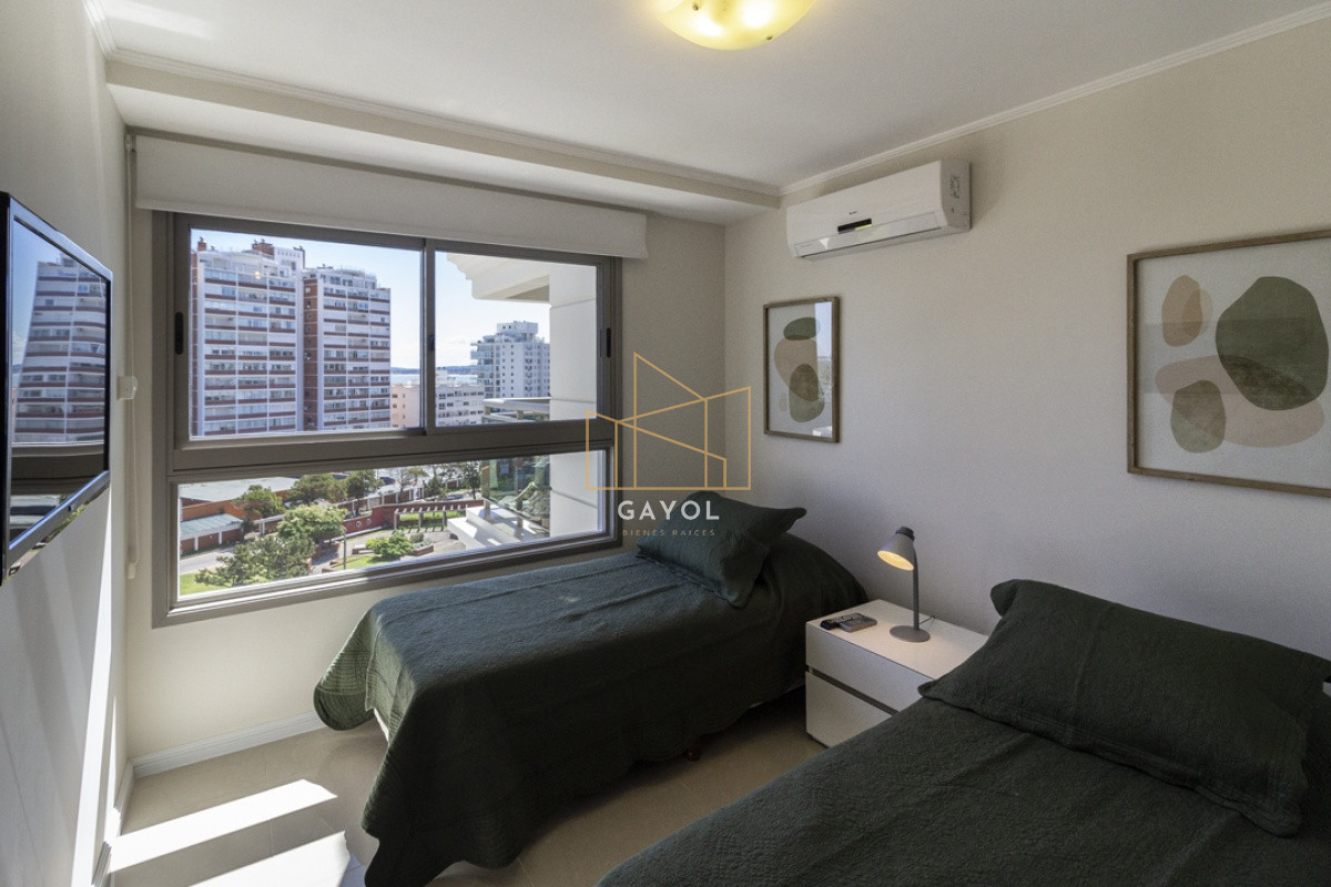 Apartamento ID.749 -  Torre Imperiale con vista al mar 