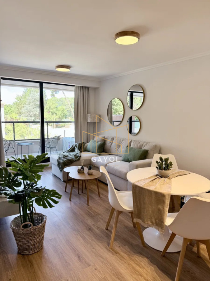 Apartamento ID.1188 - Alquiler de apartamento de 1 dormitorio en torre nueva