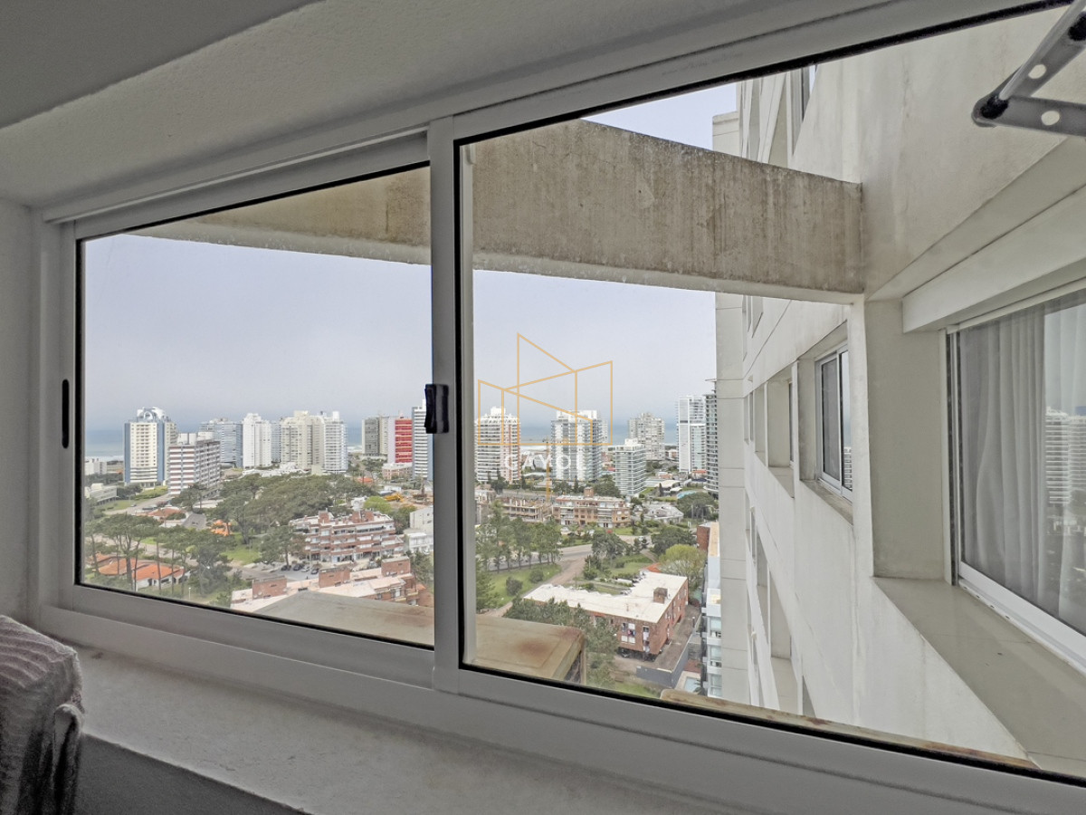 Apartamento ID.328 - Apartamento en venta y alquiler en Mansa Punta del Este, 2 dormitorios, 3 baños