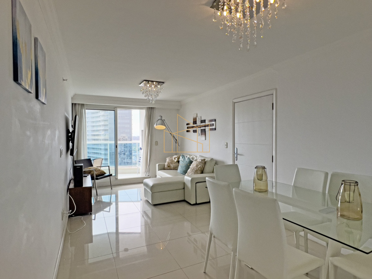 Apartamento ID.328 - Apartamento en venta y alquiler en Mansa Punta del Este, 2 dormitorios, 3 baños