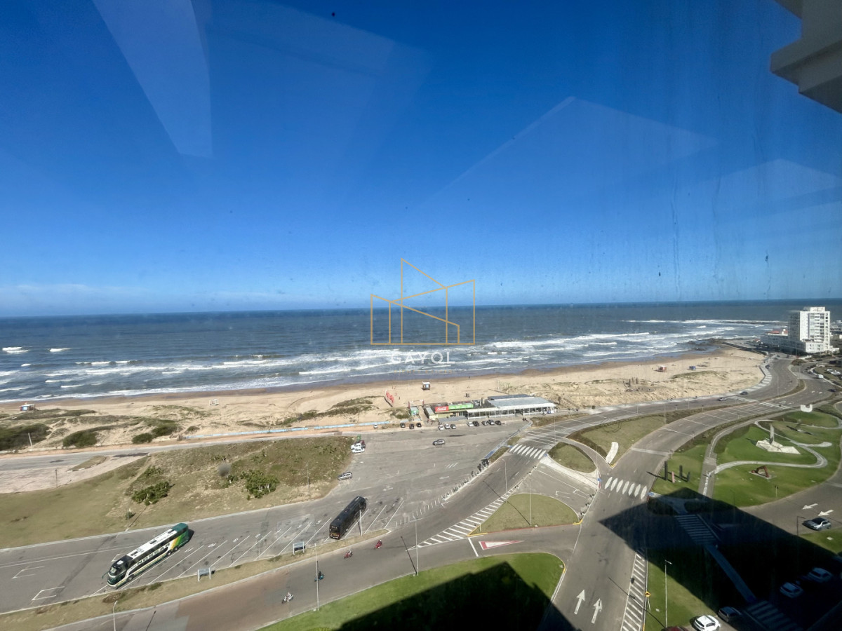 Apartamento ID.1218 - PENTHOUSE en venta frente al mar 