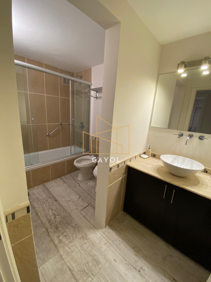 Apartamento ID.478 - Apartamento reciclado en piso intermedio.