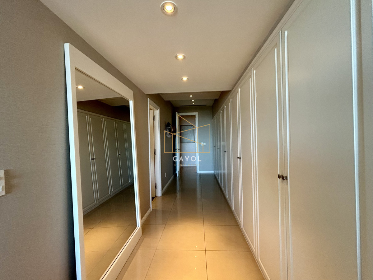 Apartamento ID.1218 - PENTHOUSE en venta frente al mar 