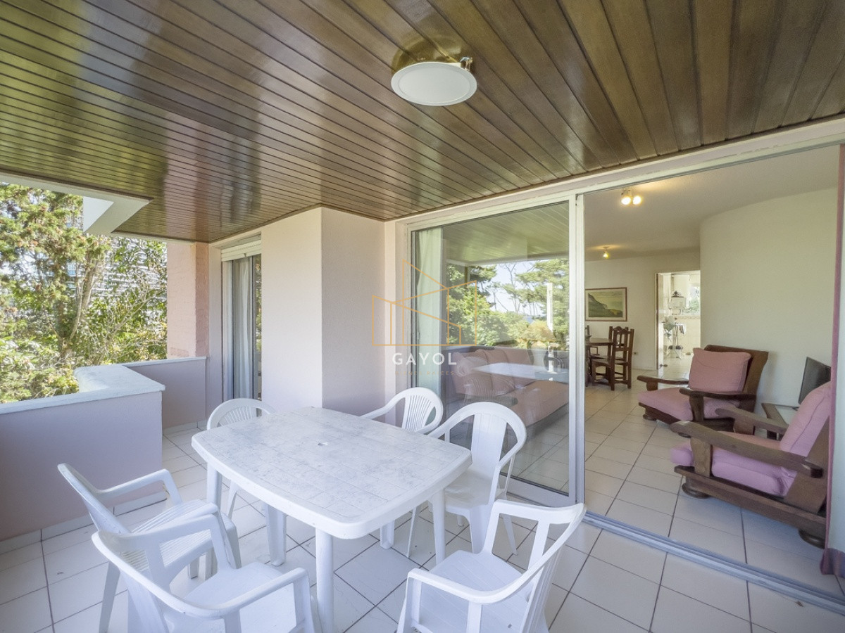 Apartamento ID.623 - Apartamento en venta en Mansa Punta del Este, 3 dormitorios, 2 baños