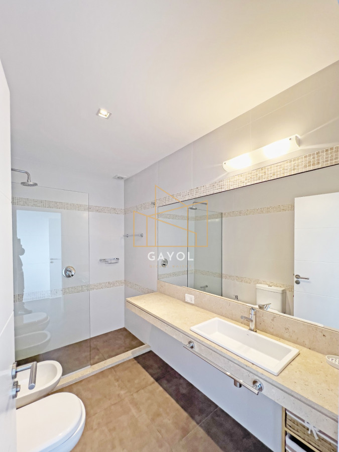 Apartamento ID.1030 - VENTA APARTAMENTO 2 DORMITORIOS PUNTA BALLENA