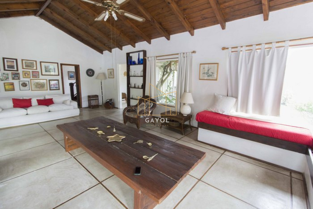 Casa ID.383 - Casa en la Barra - 5 dormitorios