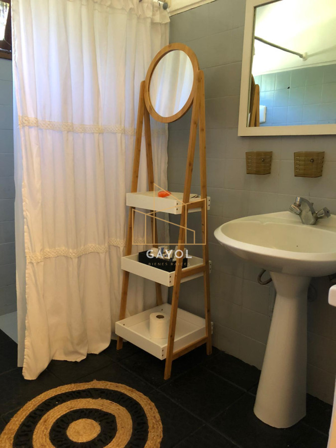 Casa ID.450 - Casa en alquier de temporada, playa mansa - 4 dormitorios