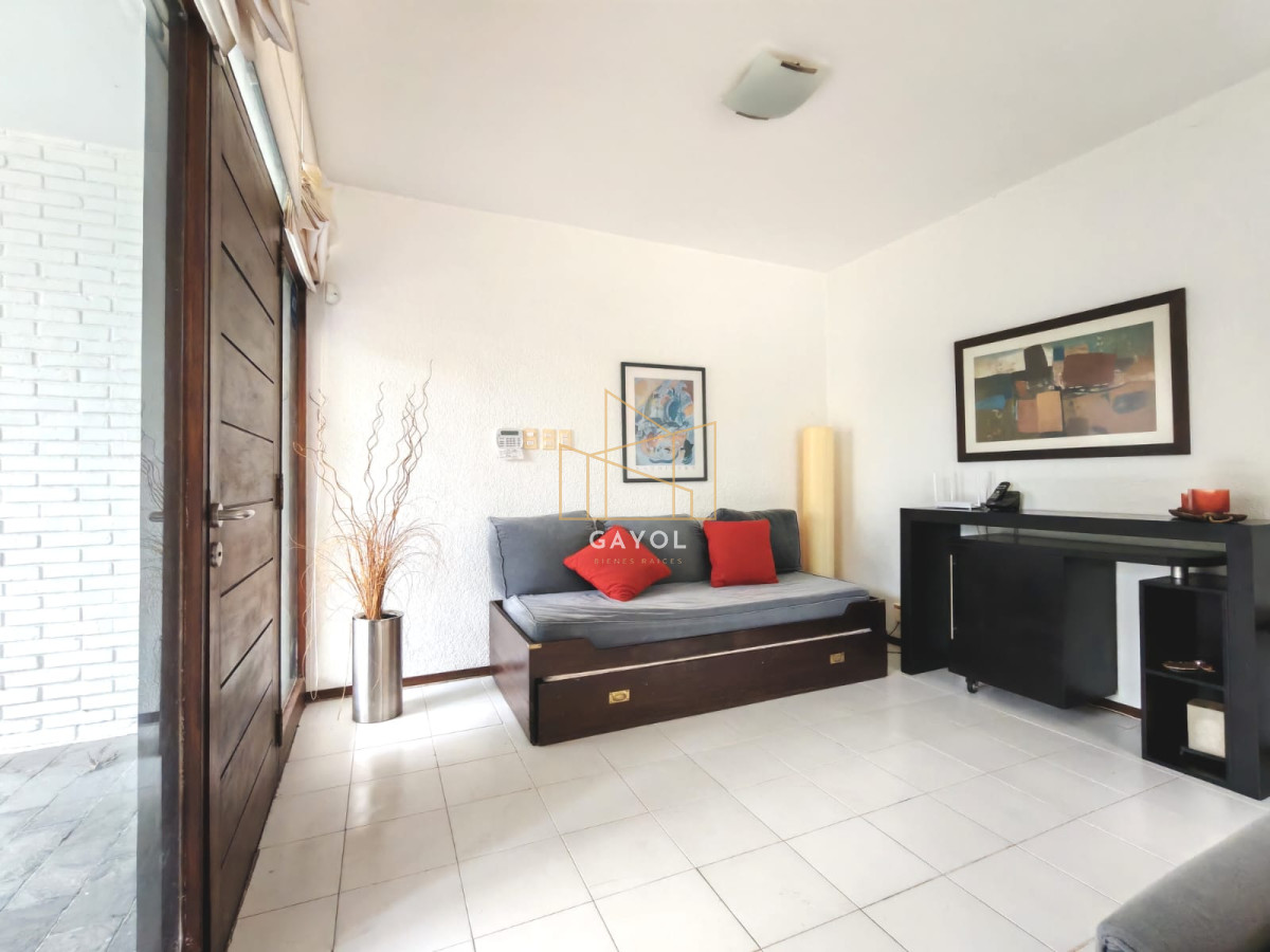 Casa ID.892 - Casa en alquiler con capacidad para 8 personas con buen jardin