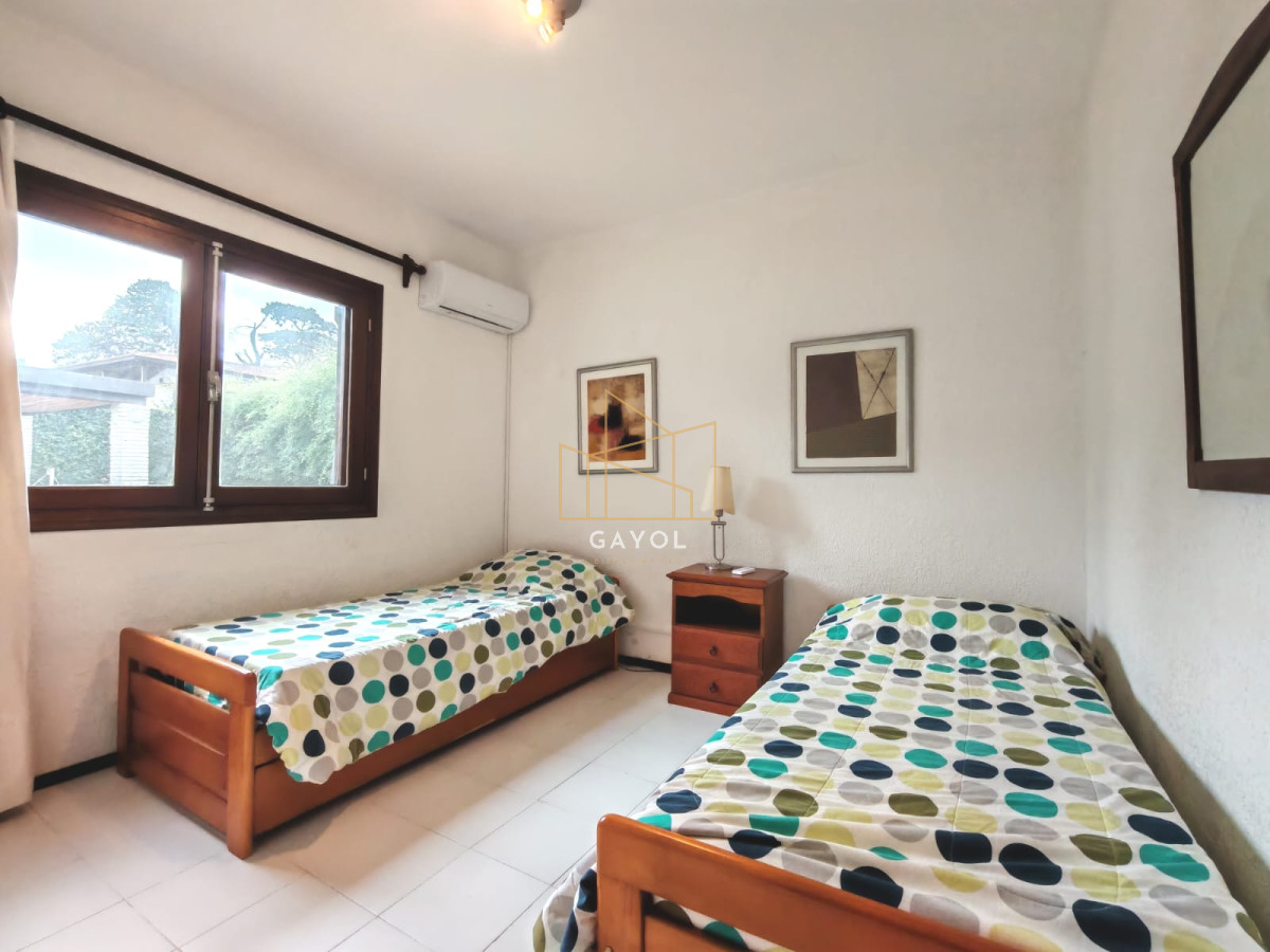 Casa ID.892 - Casa en alquiler con capacidad para 8 personas con buen jardin