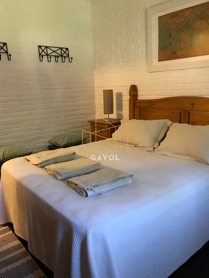 Casa ID.450 - Casa en alquier de temporada, playa mansa - 4 dormitorios