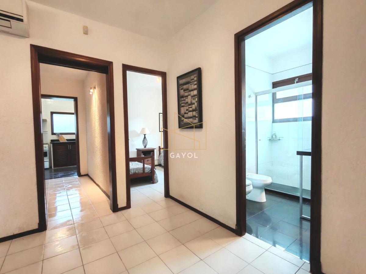 Casa ID.892 - Casa en alquiler con capacidad para 8 personas con buen jardin