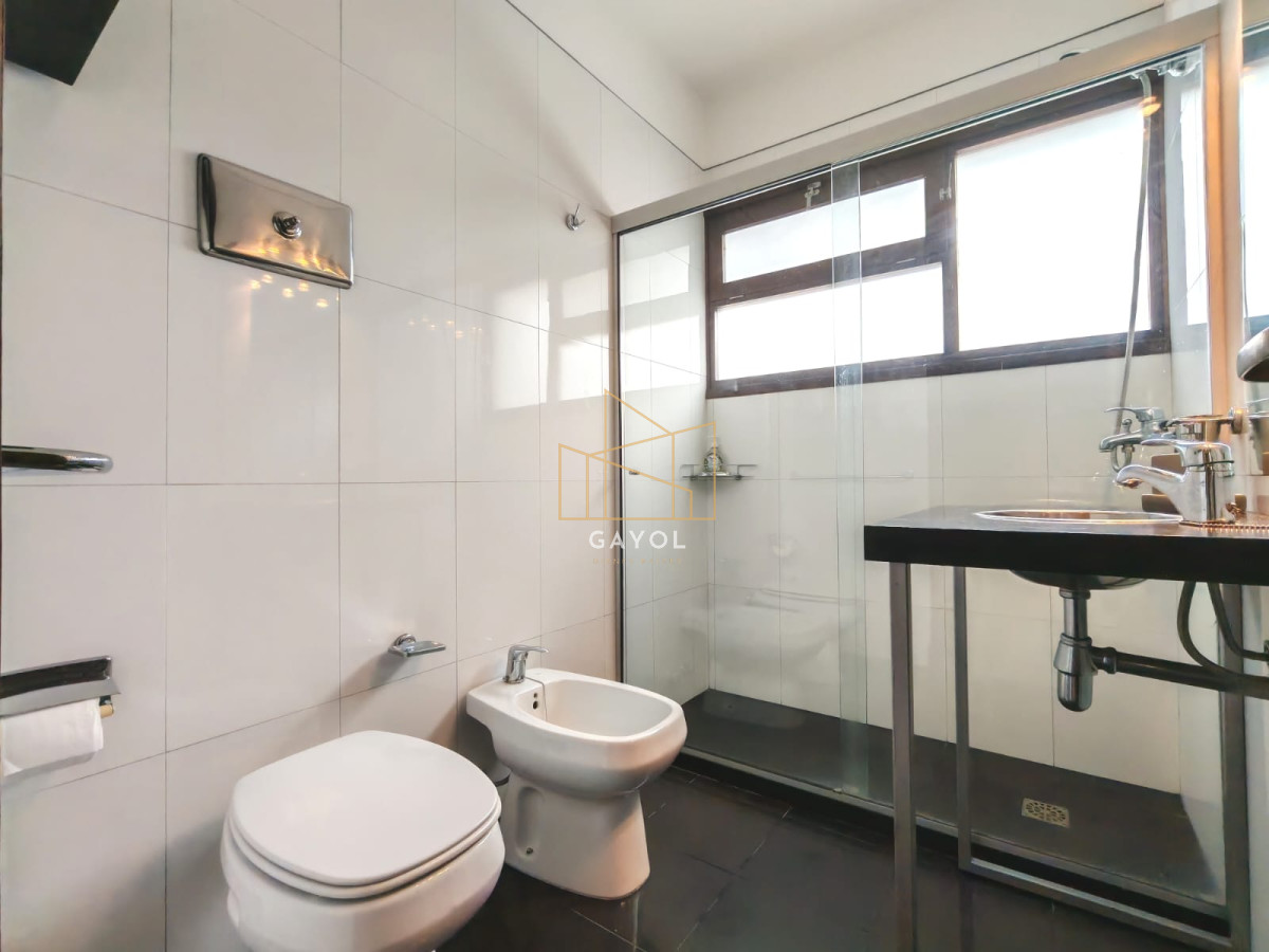 Casa ID.892 - Casa en alquiler con capacidad para 8 personas con buen jardin