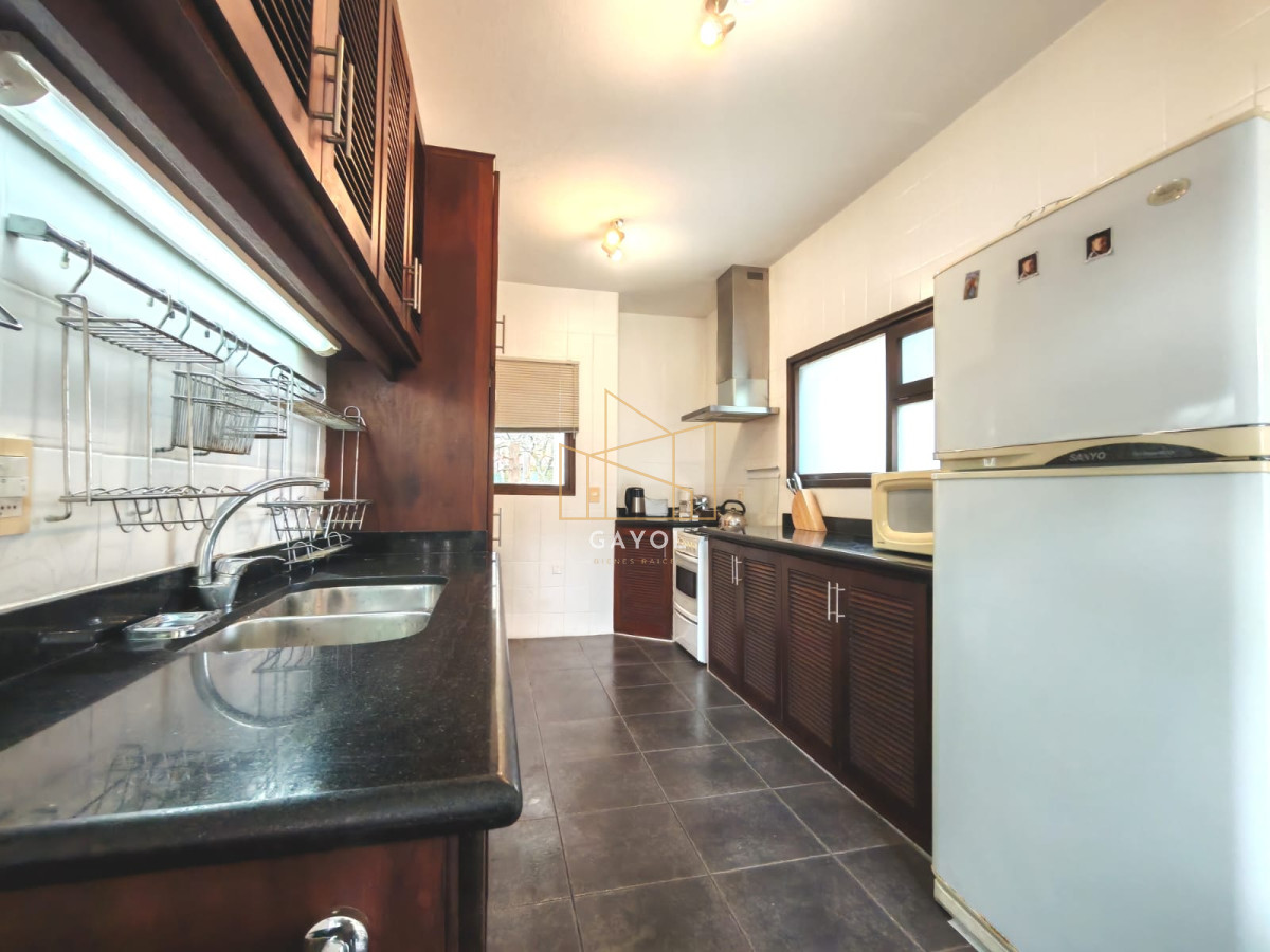 Casa ID.892 - Casa en alquiler con capacidad para 8 personas con buen jardin