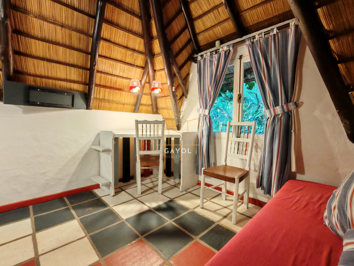 Casa ID.655 - Casa en venta reciclada, con amplio jardin con piscina 