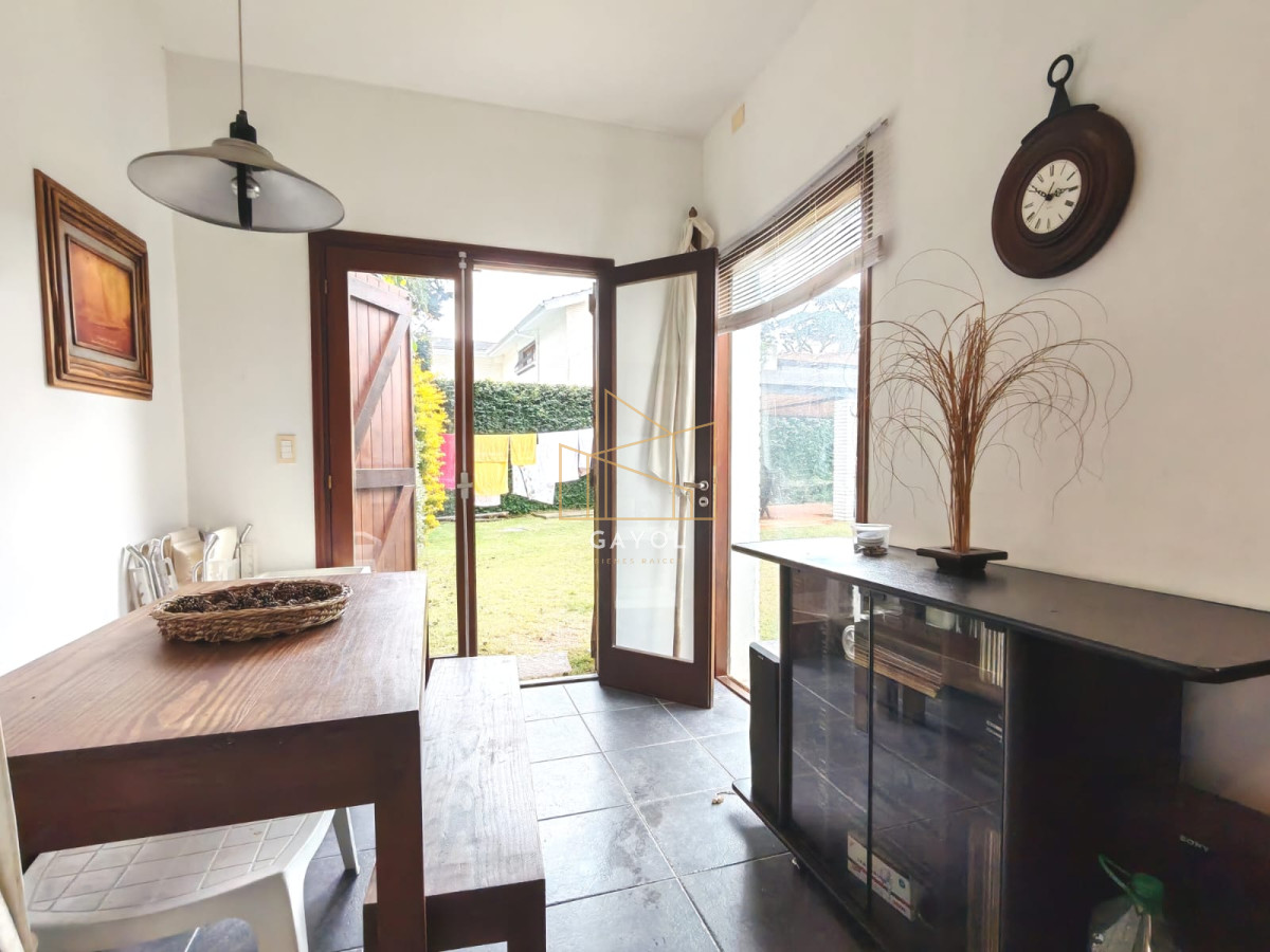 Casa ID.892 - Casa en alquiler con capacidad para 8 personas con buen jardin