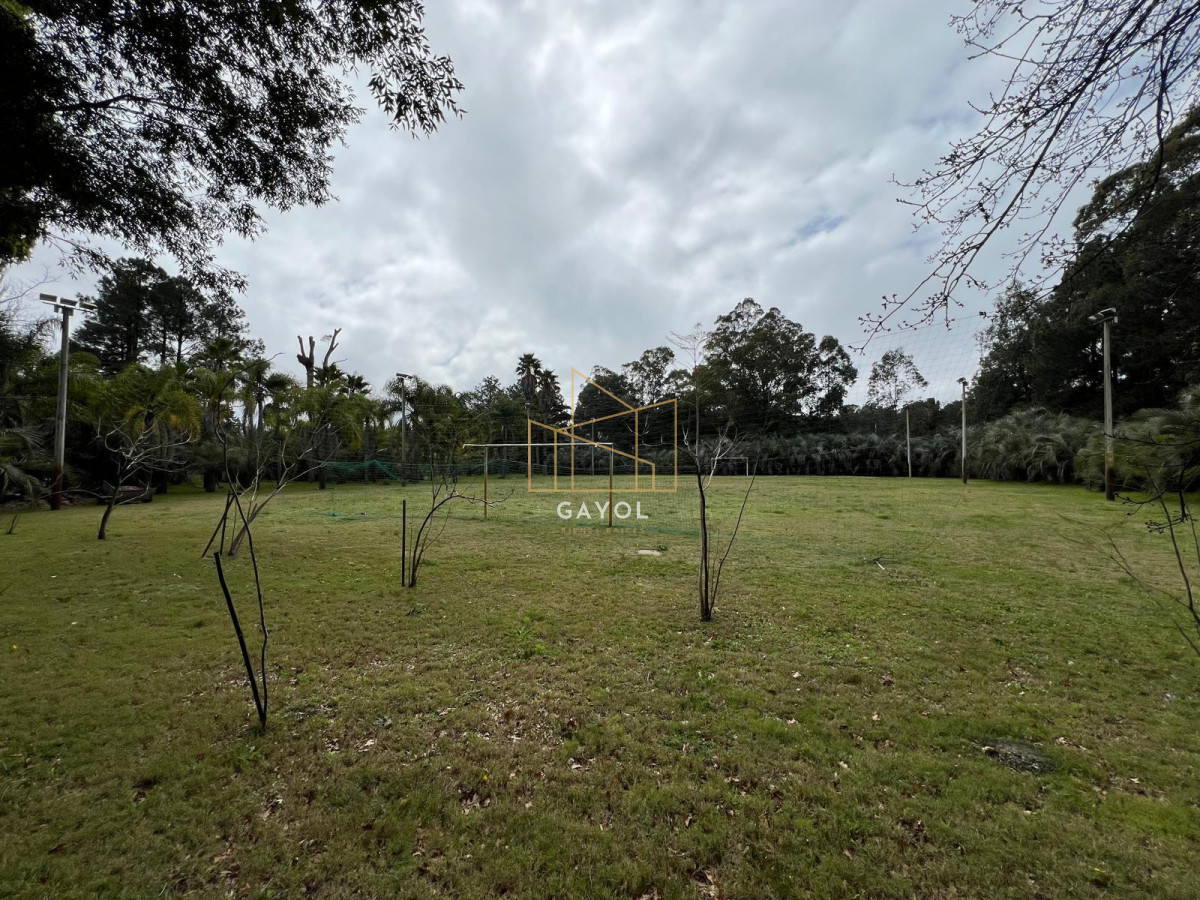 Casa ID.436 - Venta de Casa 8 DORMITORIOS en Solanas