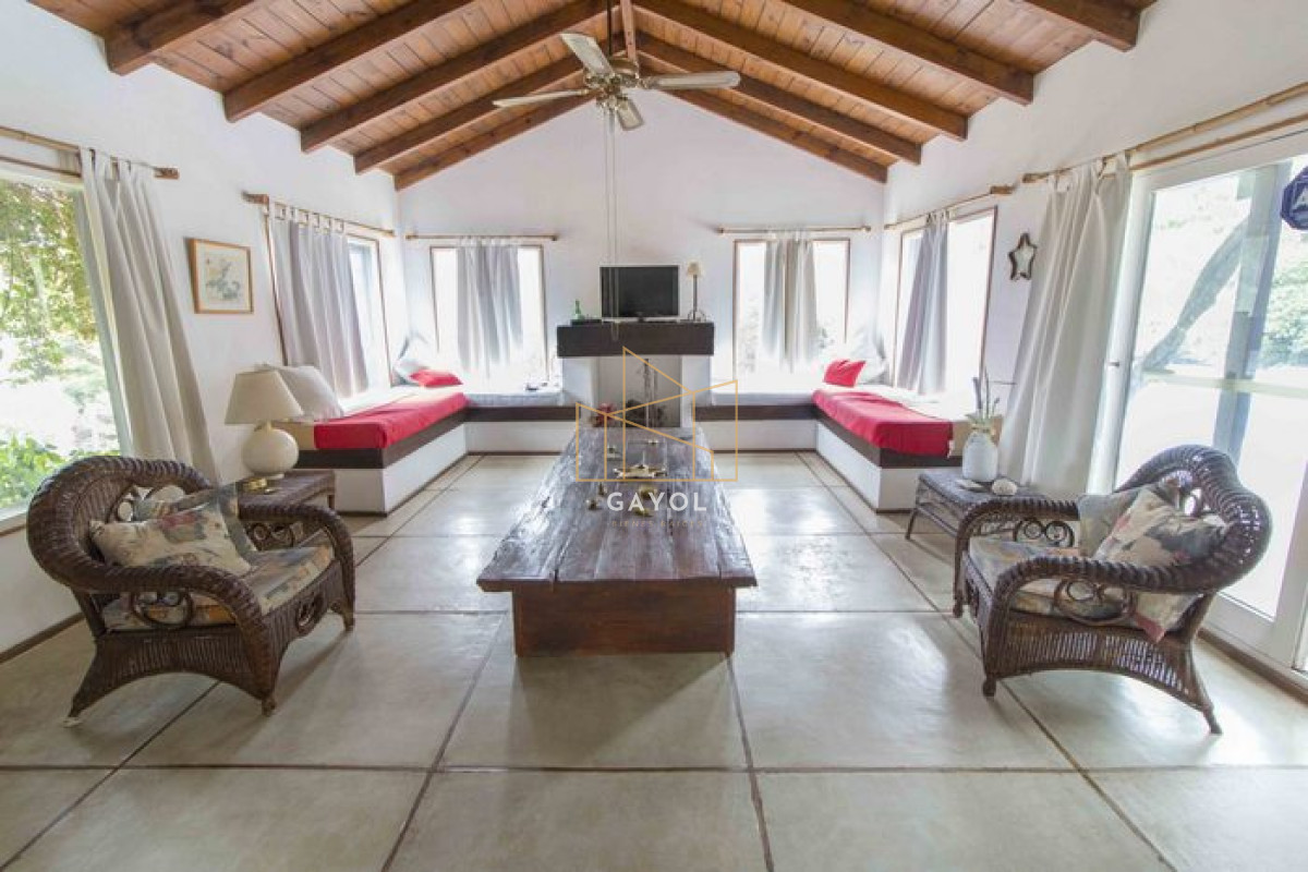 Casa ID.383 - Casa en la Barra - 5 dormitorios