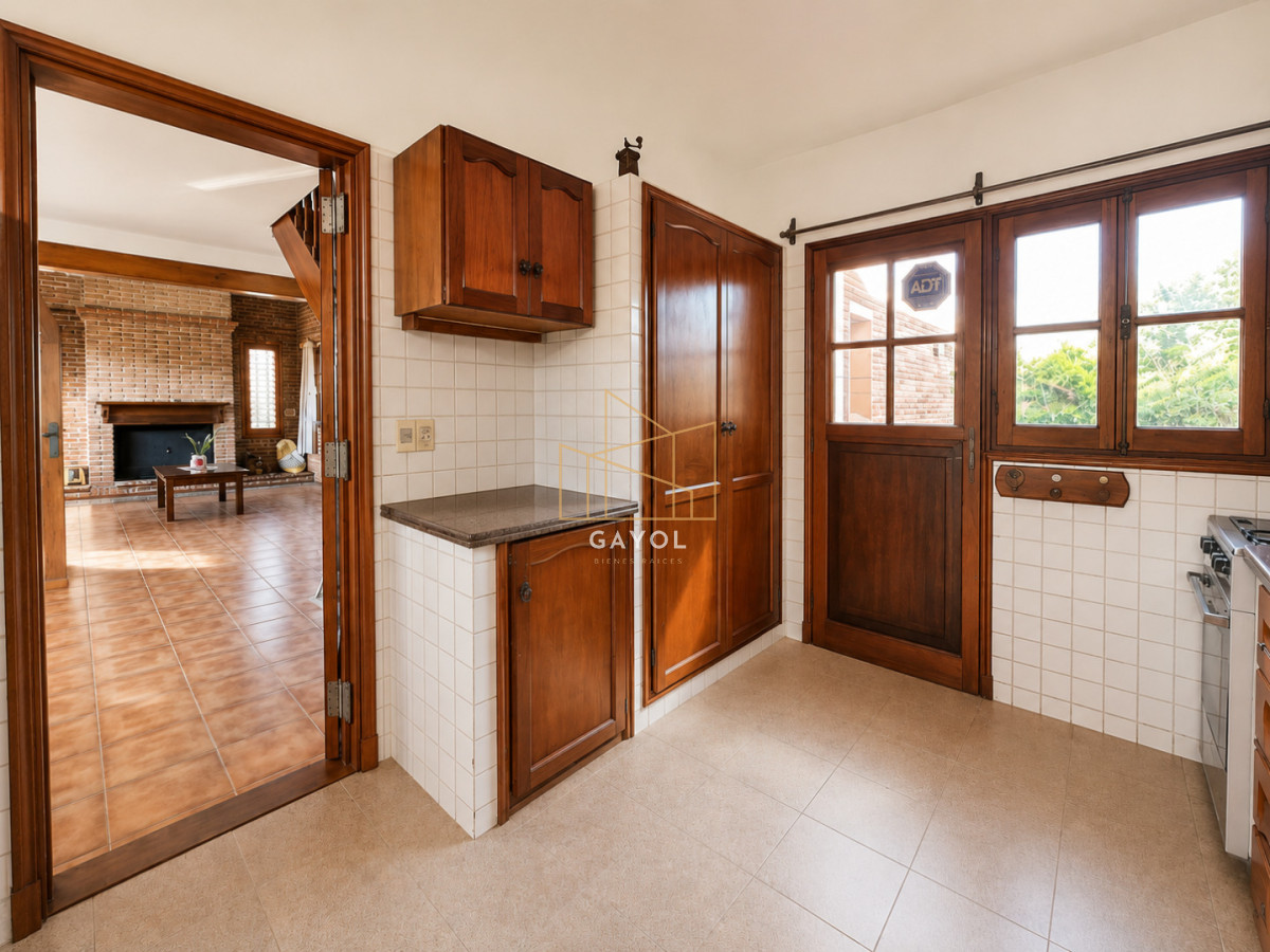 Casa ID.1430 - Excelente oportunidad en Playa Mansa