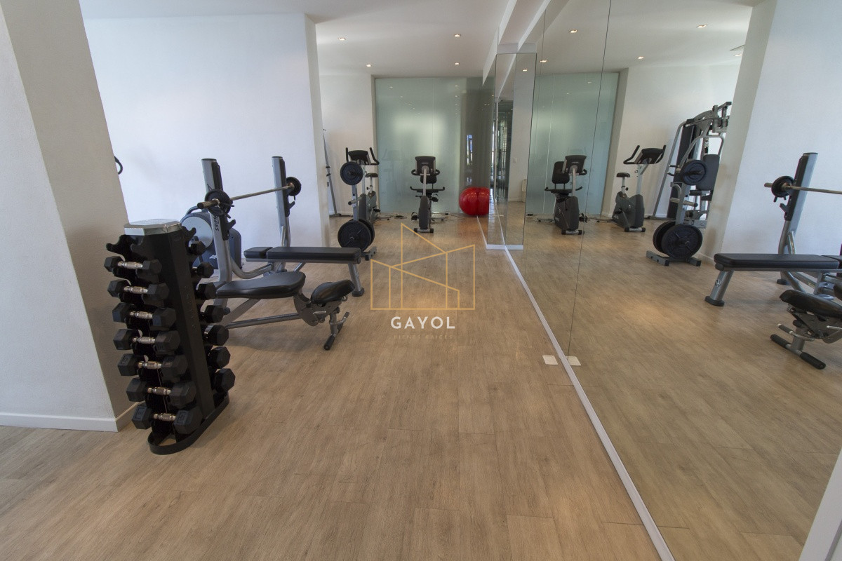 Apartamento ID.551 - Apartamento en Alquiler en Punta del Este 2 dormitorios y medio 
