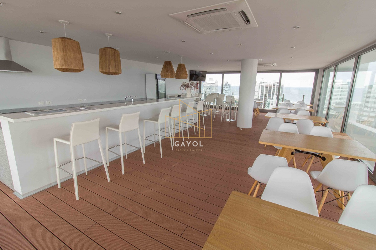 Apartamento ID.1285 - Apartamento en venta a pasos de la playa con vista al mar 