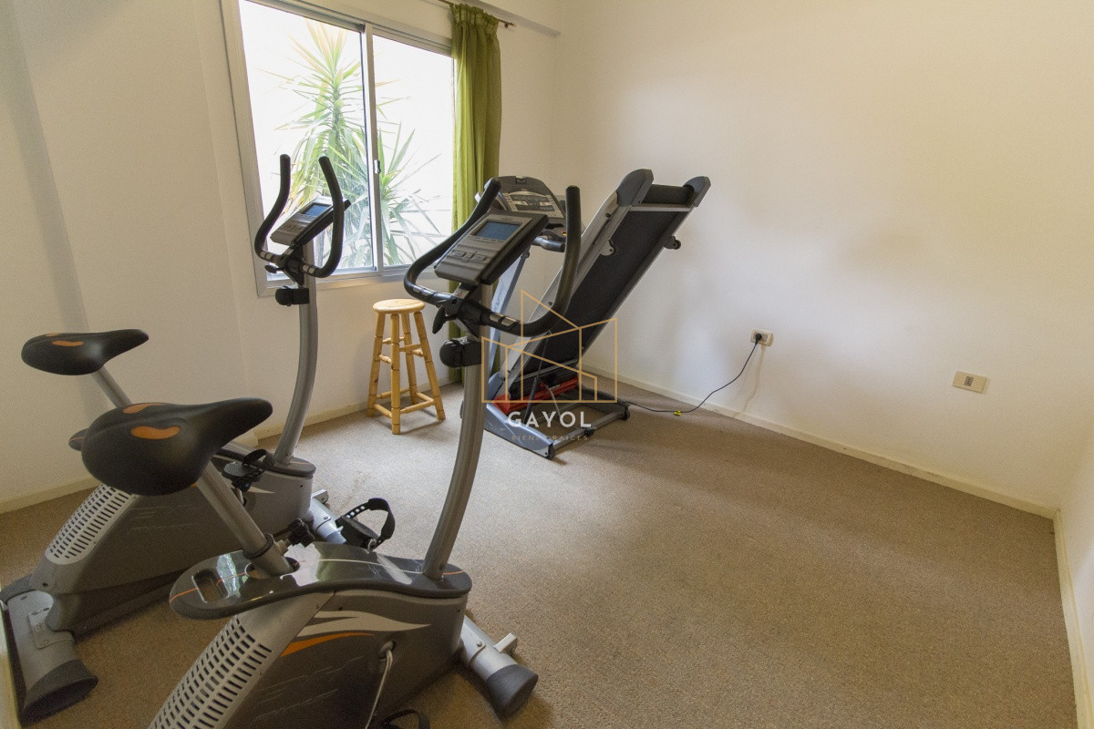 Apartamento ID.623 - Apartamento en venta en Mansa Punta del Este, 3 dormitorios, 2 baños