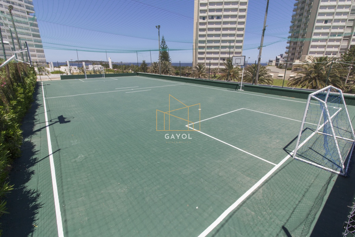 Apartamento ID.1327 - Penthouse con vista al mar en Playa Mansa - Piso alto