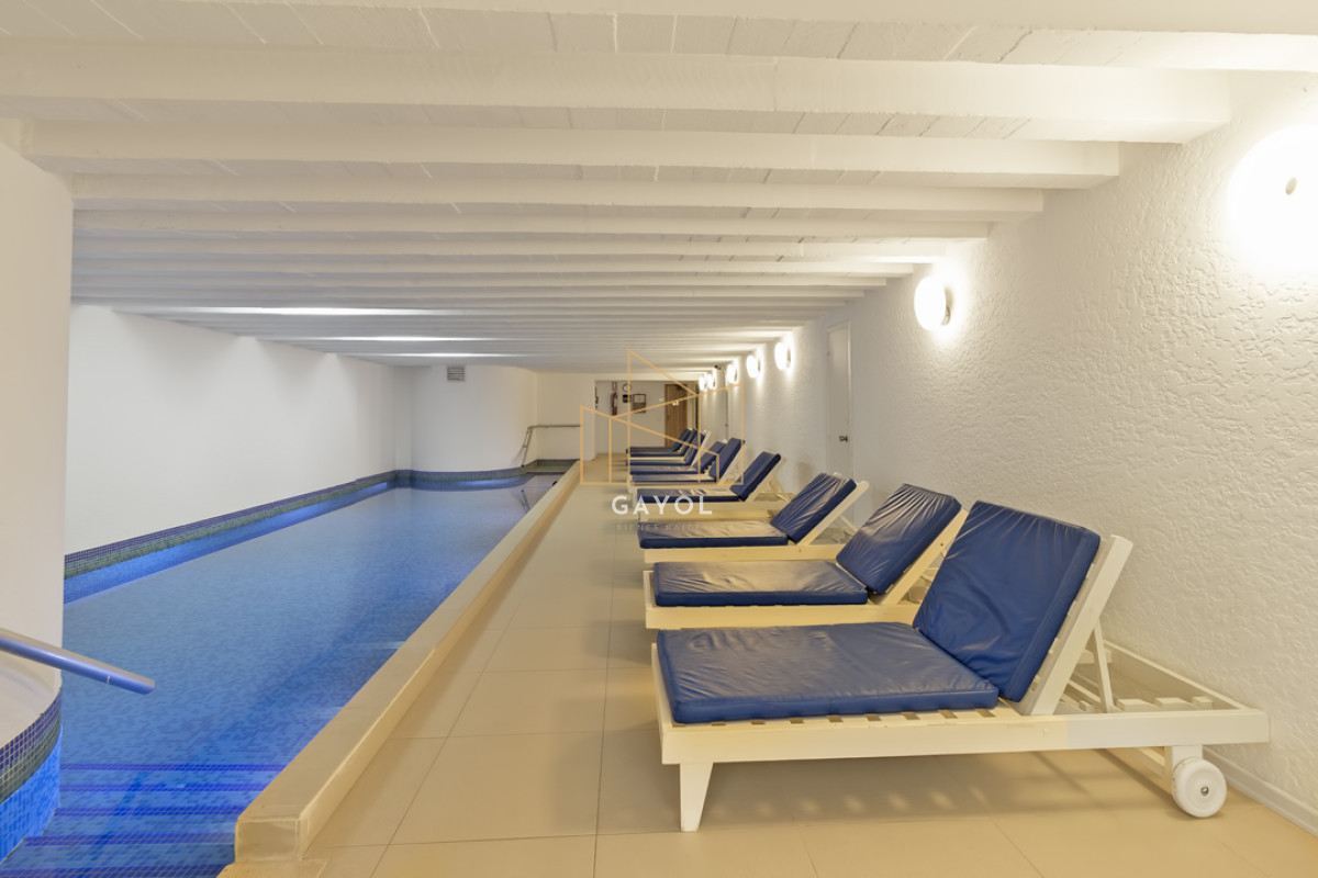 Apartamento ID.1286 - Frente al mar, reciclado en torre de gran categoría en venta 
