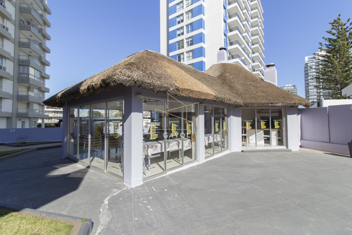 Apartamento ID.330 - Apartamento en venta en Brava Punta del Este, 2 dormitorios, 3 baños