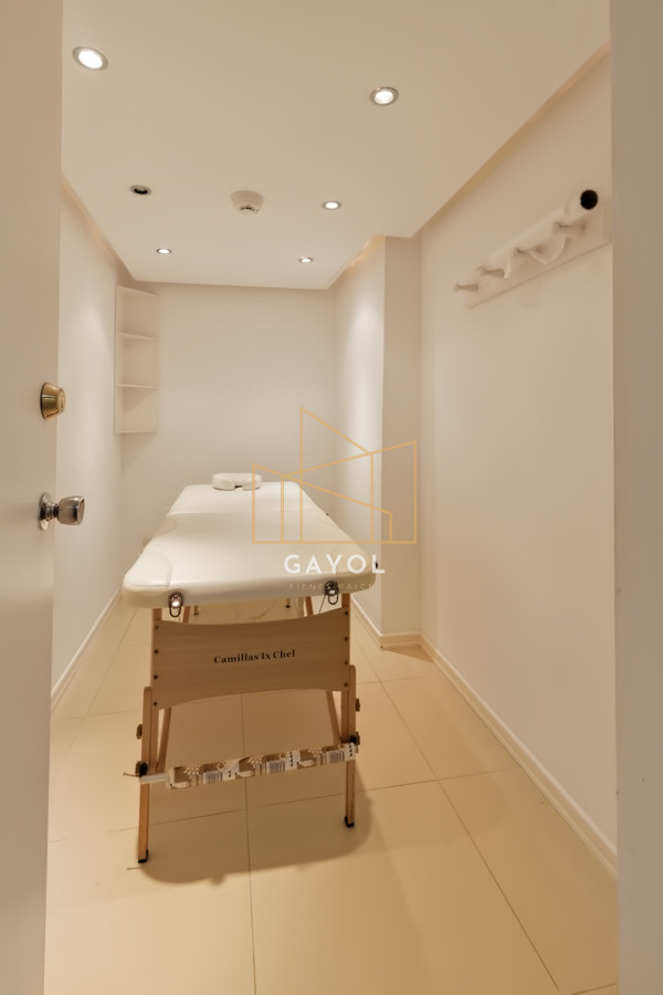 Apartamento ID.1286 - Frente al mar, reciclado en torre de gran categoría en venta 