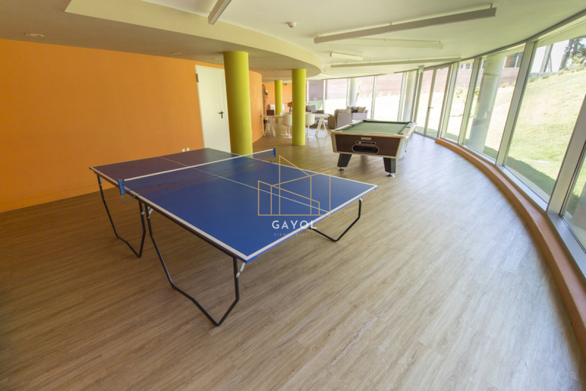 Apartamento ID.71 - Piso alto con terraza y linda vista. 3 dorm.- Amenities
